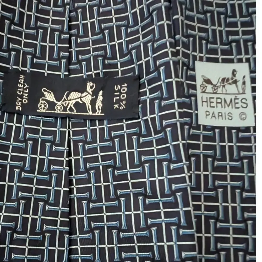 Vintage Hermès 100% Silk Men's Blue Tie With White & Blue Geometric Designs
